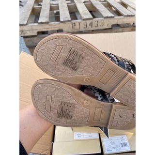 Sandal MK dư xịn bé gái đại