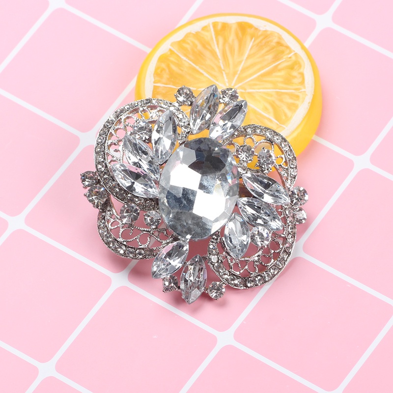 Trâm Cài Áo Hình Bó Hoa Đính Đá Sang Trọng Cho Nữ