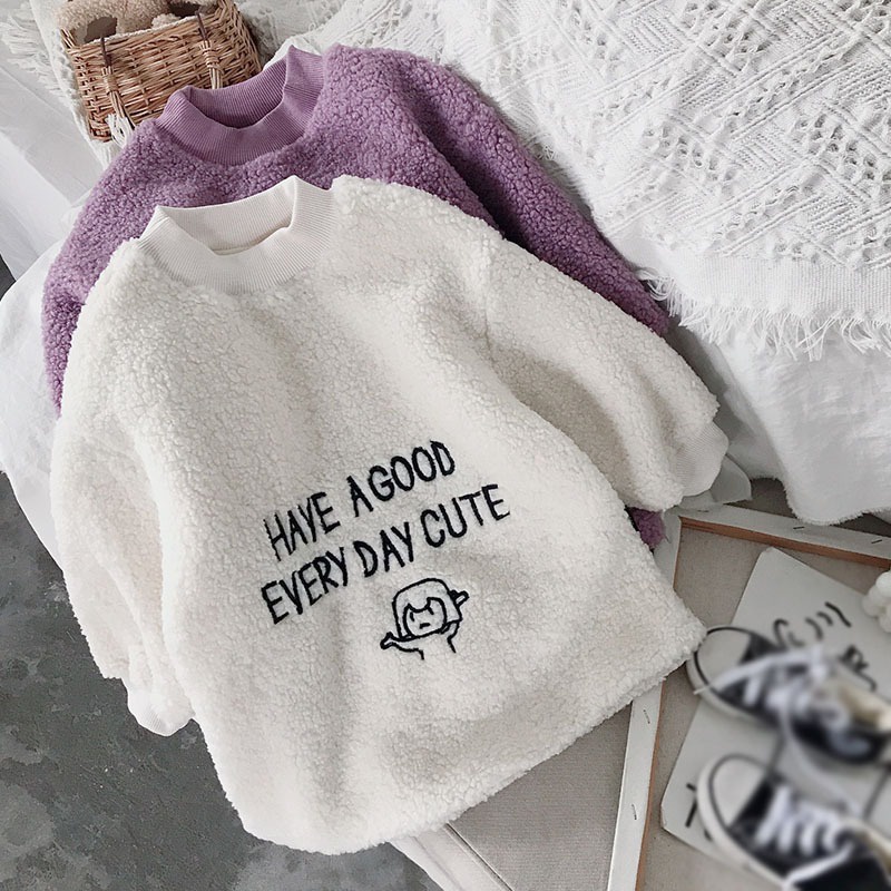 Áo sweater thêu họa tiết xinh xắn theo phong cách mùa đông hàn quốc