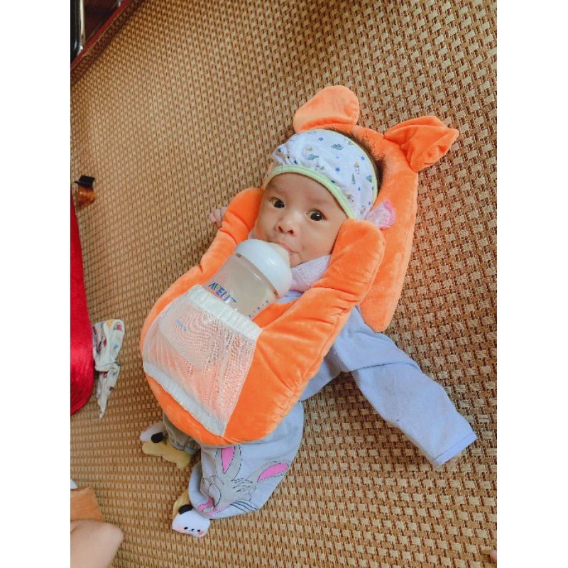 Gối nằm chống méo đầu, đỡ bình sữa cho bé từ 0-12 tháng tuổi