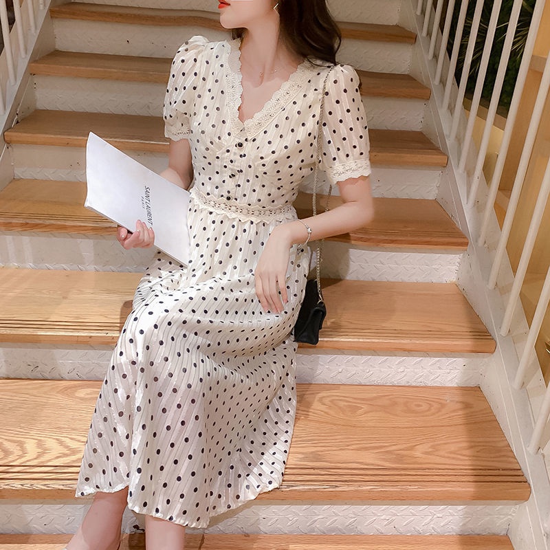 Đầm Dài Cổ Chữ V Họa Tiết Chấm Bi Thời Trang Cho Nữ