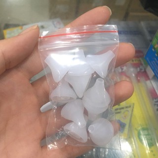 Đầu nút silicon rửa mũi cho bé