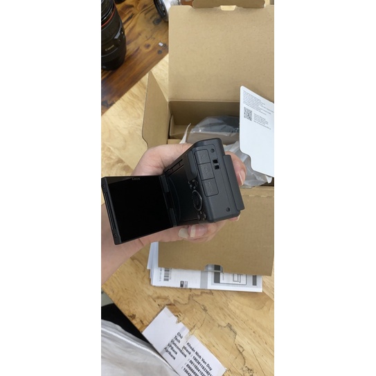 Máy ảnh Sony ZV1 hàng đẹp 99%