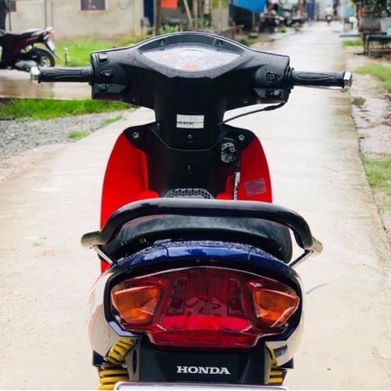 Ốp hậu đèn đuôi đỏ wave 50,100,110cc hàng dày đẹp