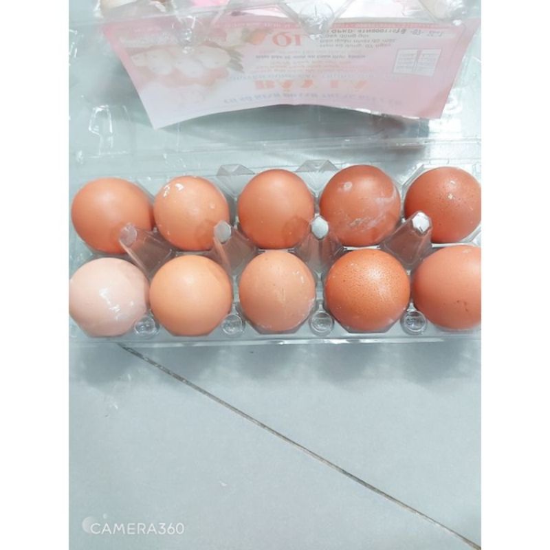 TRỨNG GÀ VỀ HÀNG