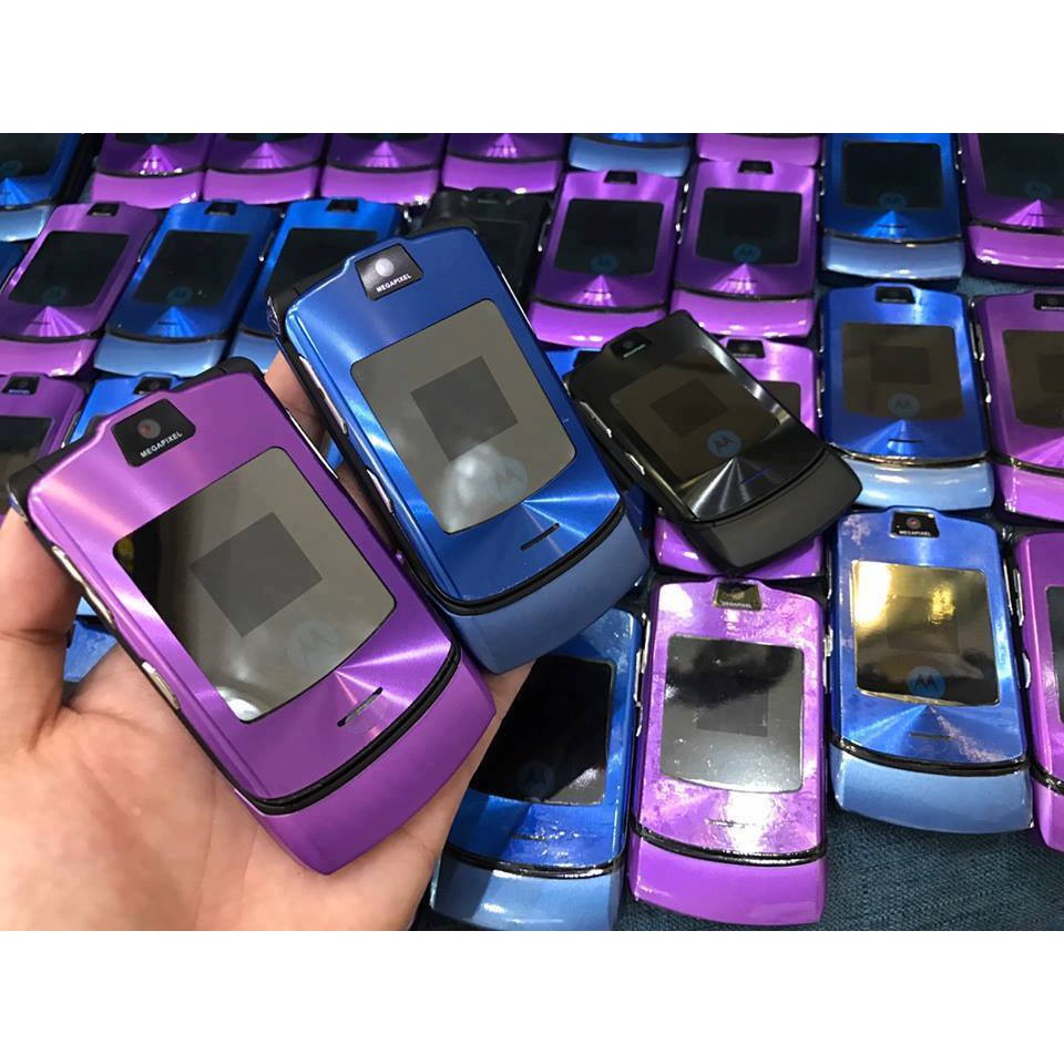 Điện thoại nắp gập motorola v3i/V3 thiết kế thời trang giá rẻ Bảo hành 12 tháng