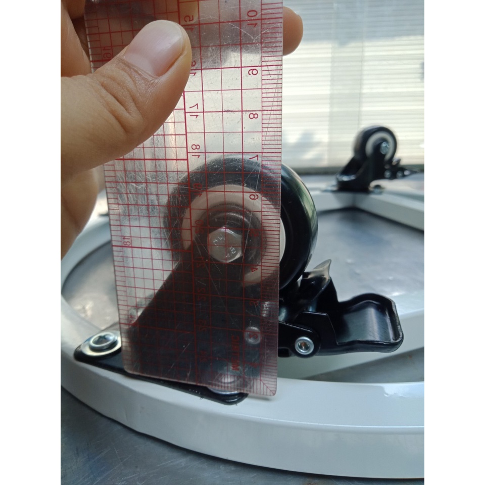 Đế lót đa năng để chậu cây có bánh xe size 40cm