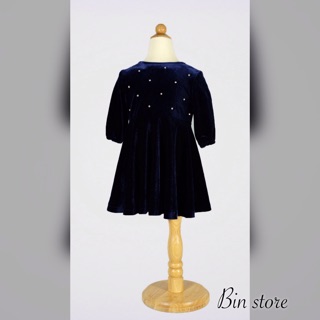 Váy nhung cho bé đồng giá 180k