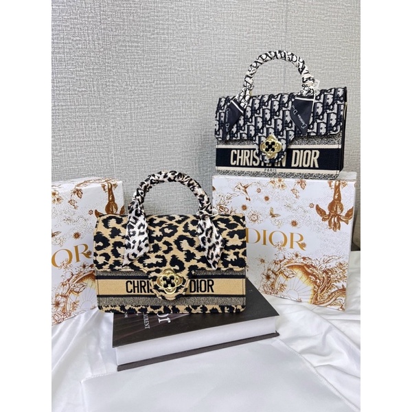 Túi xách dr quai xoắn tặng kèm nơ full box ảnh thật