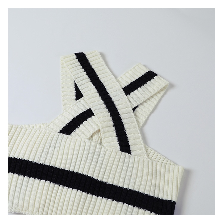 ÁO YẾM MẶC 2 KIỂU LEN HÀN CÓ SẴN