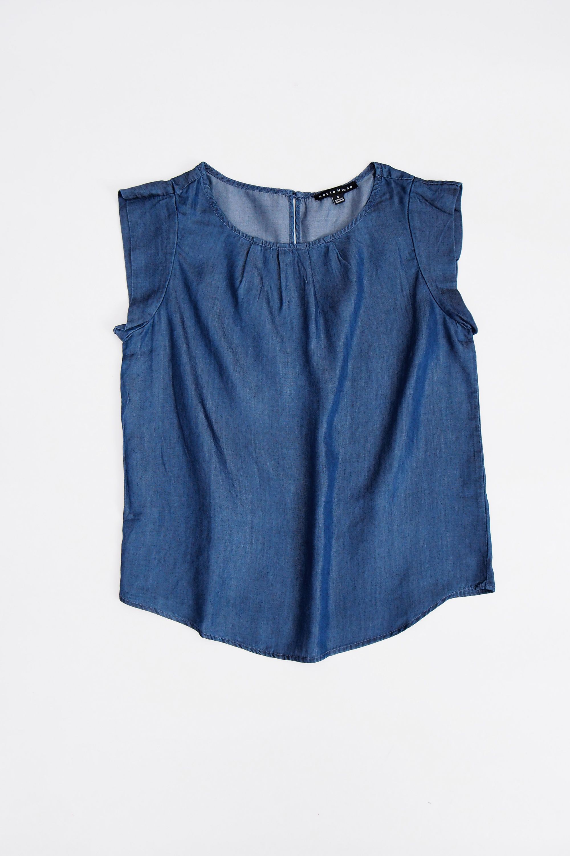 Áo denim cổ tròn tay nối không túi Haute Monte | BigBuy360 - bigbuy360.vn