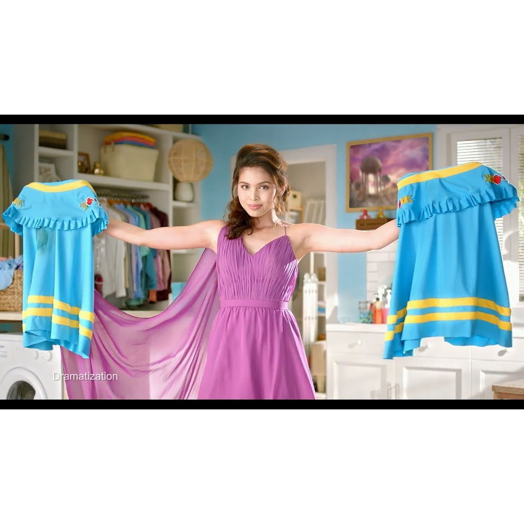 Nước tẩy Quần Áo Zonrox hương chanh chai 1 Lít