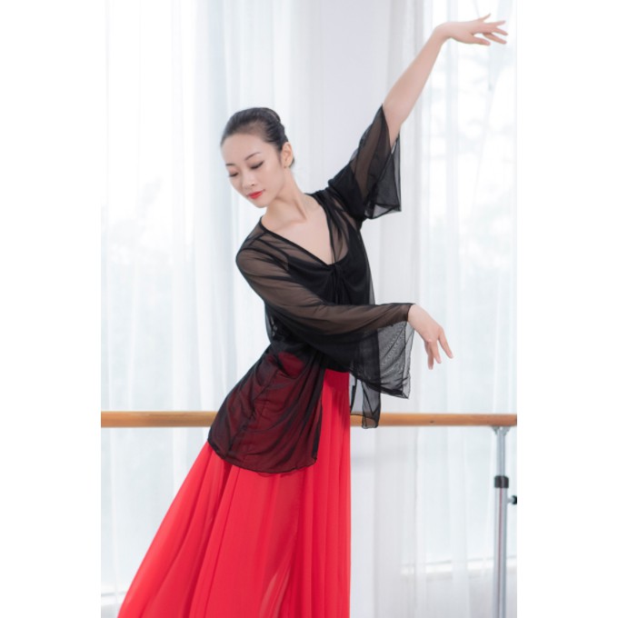 Áo khoác mỏng cardigan mỏng A35 áo thiết kế Tịnh Nhi | BigBuy360 - bigbuy360.vn