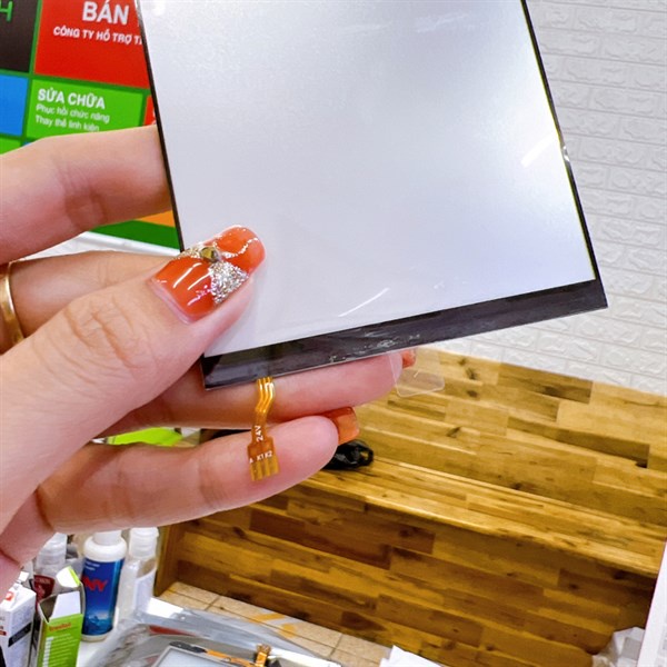 Phản quang Oppo F3