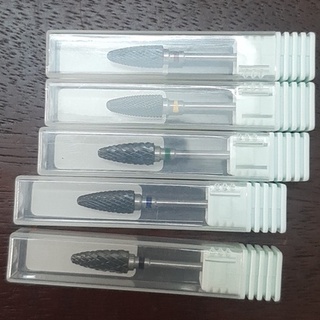 " Hàng chất lượng " Đầu mài Oval Titan Gồm 5 size rất xịn và bền.