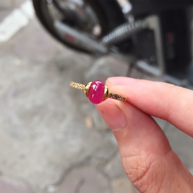 Nhẫn Ruby lục yên thiên nhiên