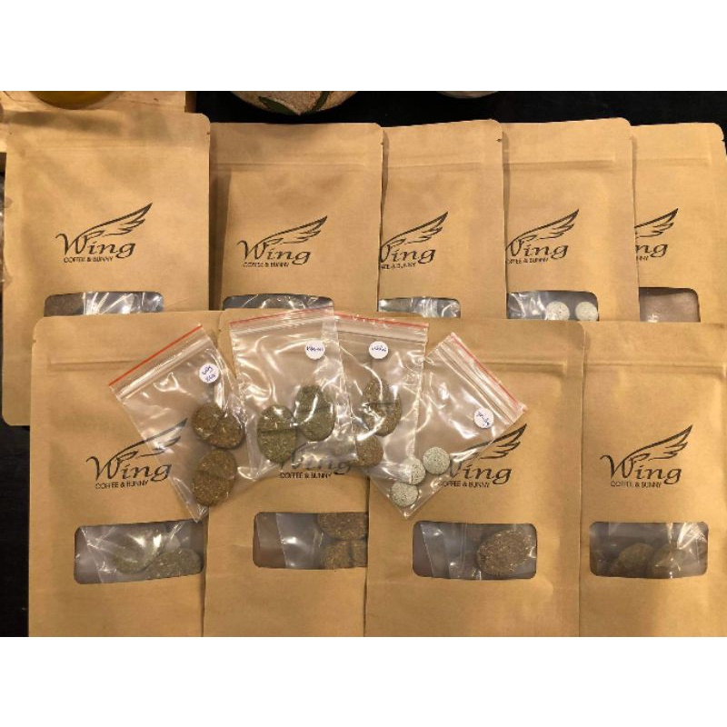 2 viên thực phẩm chức năng cho thỏ bọ!!
