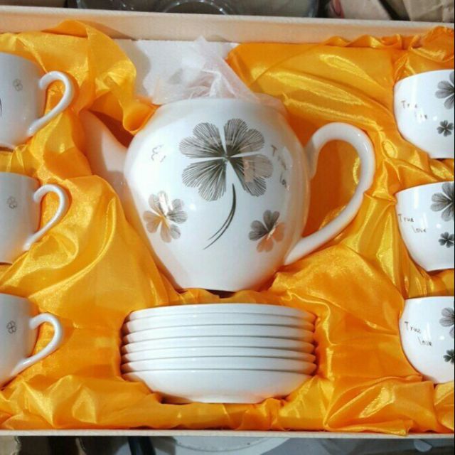 Ấm chén hàn quốc