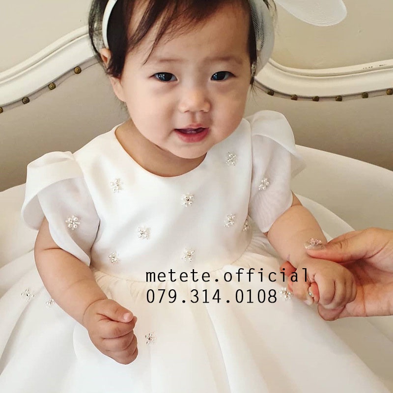 Váy đầm xòe thôi nôi, đầy tháng bé gái phong cách công chúa kết hạt siêu bồng bềnh Doris !