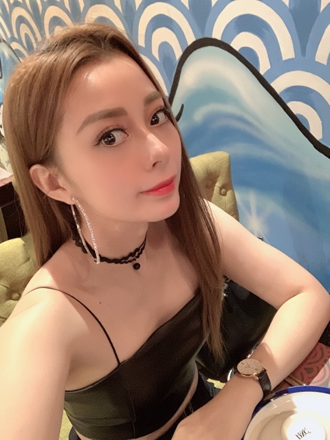 Áo croptop 2 dây da