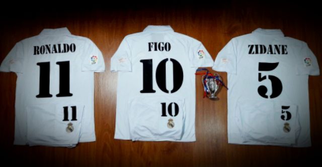 Áo đấu Real Madrid 2002 - 2003