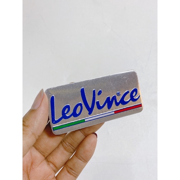 Decal tem nhôm chịu nhiệt dán pô xe chữ LEO VINCE