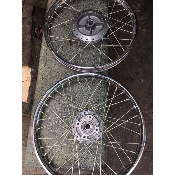 Căm Đùm niềng siriur 9 hãng