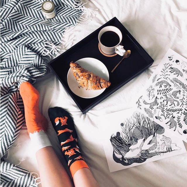 Tất(vớ) Nam Nữ họa tiết THE RED FOX chất liệu cotton mềm mại đi êm chân và thấm hút mồ hôi và dễ chịu PHÊ TẤT