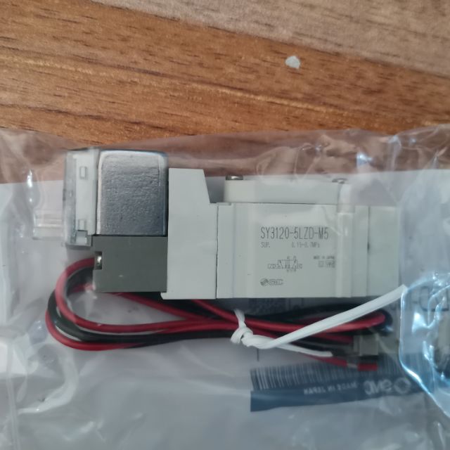 (HÀNG MỚI) SMC Van điện từ SY3120-5LZD-M5