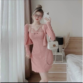 Đầm 2 dây cổ kiểu kèm áo khoác phong cách sexy ngọt ngào