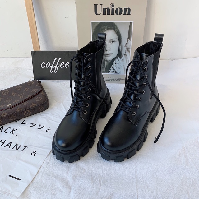 (Sẵn )Boot đen cao cổ đế cao uzzlang siêu xịn🔥🔥🔥 | BigBuy360 - bigbuy360.vn