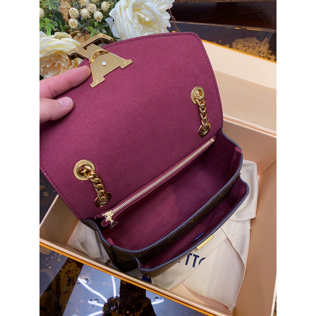 Túi Chain nữ da thật thời trang cao cấp Louis Vuitton LV thiết kế khóa logo kim loại đẹp mắt