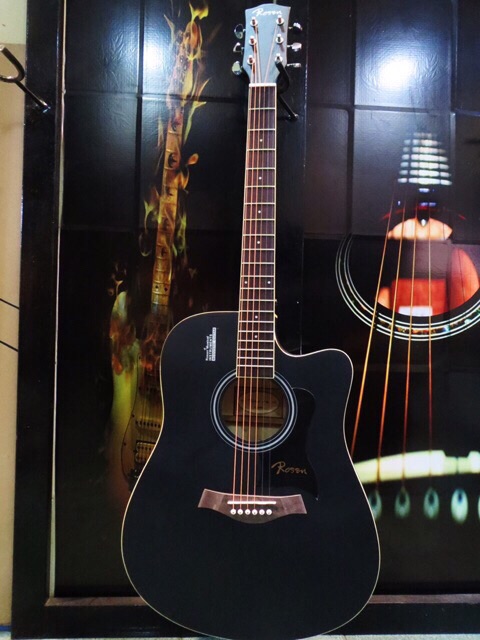 Đàn guitar Rosen G11 màu đen full phụ kiện bao da 3 lớp
