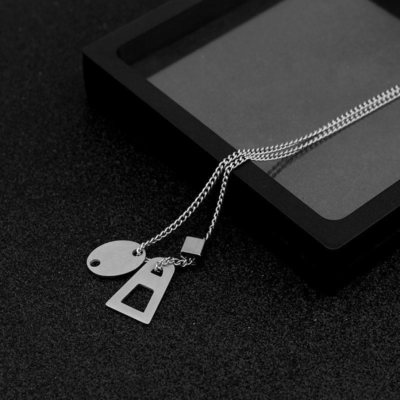 Dây chuyền Vương Nhất Bác vòng cổ kéo khóa hạt vuông phong cách Hàn Quốc Unisex