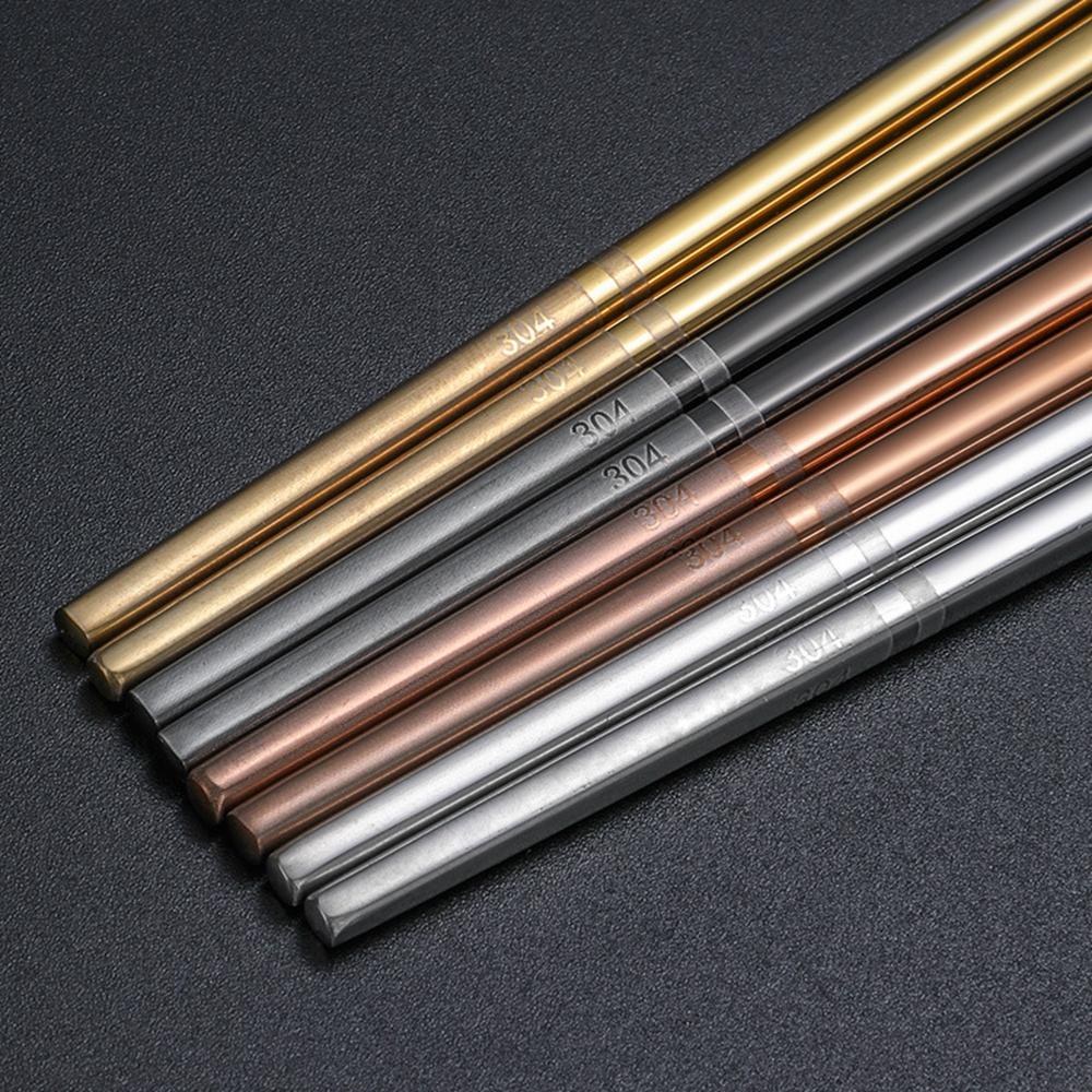 1 Đôi Đũa Chạm Khắc Sang Trọng Bằng Thép Không Gỉ 304