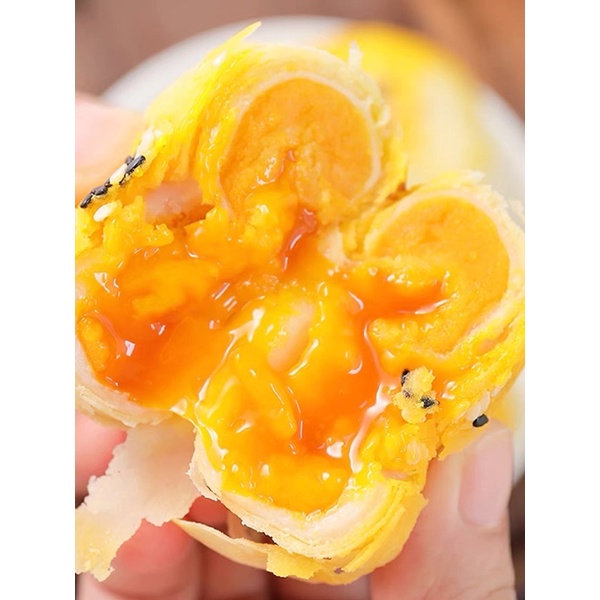 2KG Bánh Pía Trứng Muối Ngàn Lớp Tan Chảy Loại Ngon Nhất - Kimsa Nhân Trứng Muối Tan Chảy Thơm Béo Ăn Là Mê