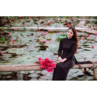 ÁO DÀI ĐEN TRƠN TRUYỀN THỐNG