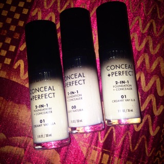 Tặng 1 miếng mặt nạ khi mua kem nền kiêm che khuyết điểm tone sáng Milani 00-01