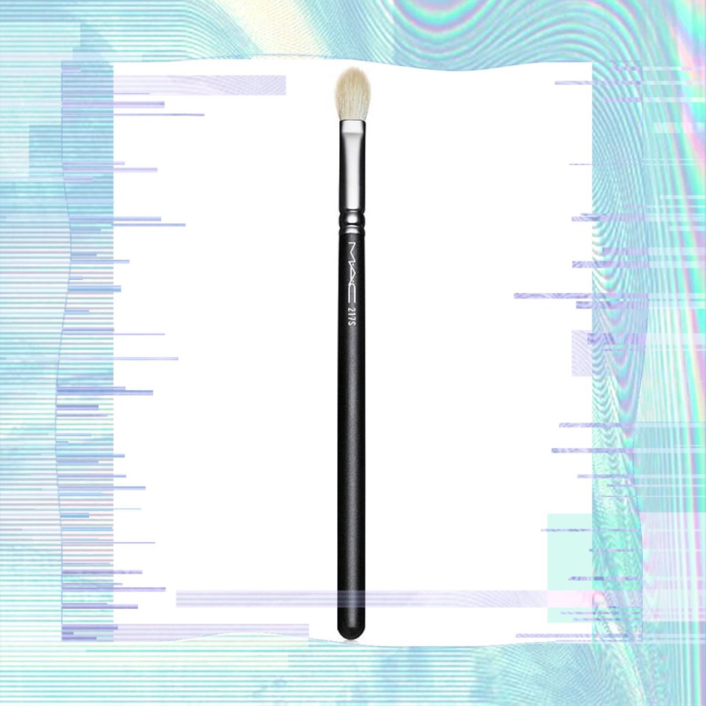 Cọ Tán Bầu Mắt MAC 217S - Mac Eyebrush