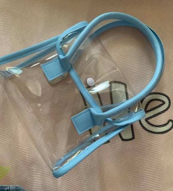 Túi trong suốt kích thước 20x22cm xinh xắn bán lấy tương tác