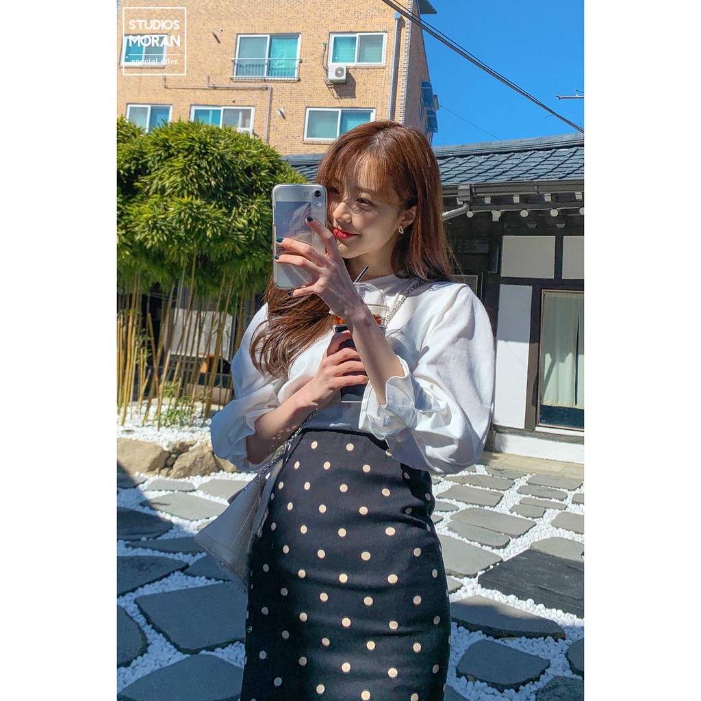 (ORDER) Chân váy vintage MORAN Hàn Quốc chấm bi xòe dài đuôi cá ôm (NEW ARRIVALS 2020) | BigBuy360 - bigbuy360.vn