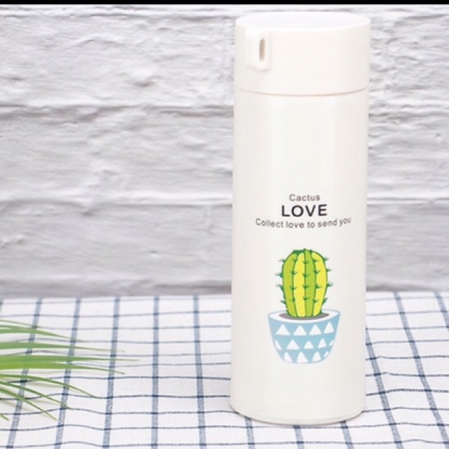 RẺ VÔ ĐỊCH_ bình nước thuỷ tinh bọc nhựa bên ngoài cách nhiệt hình cây sương rồng_ dung tích 450ml | BigBuy360 - bigbuy360.vn