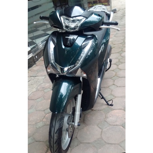 Decal 3 lớp mầu xanh lục chuyên dán đổi màu ô ô,xe máy,máy tính,dán trang trí.