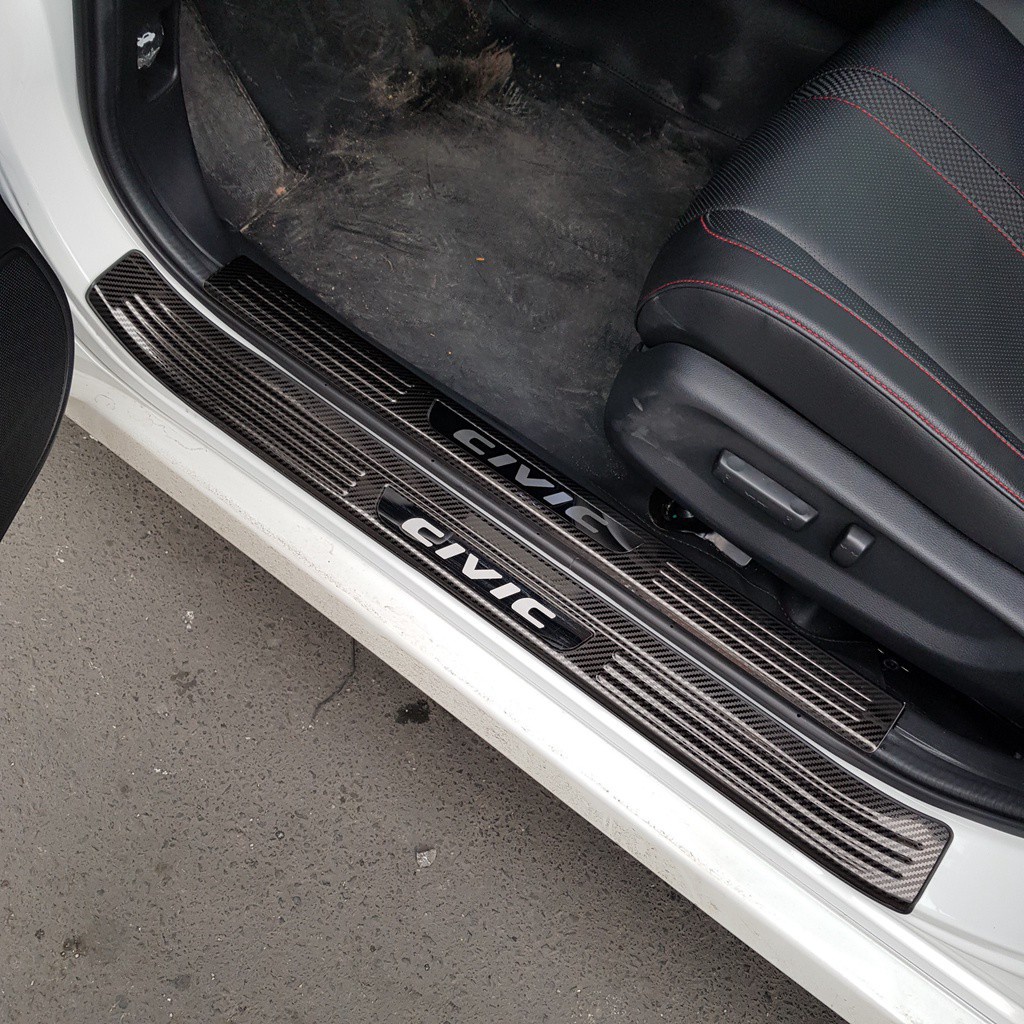 Bộ ốp bậc cửa, nẹp bước chân trong, ngoài xe Honda Civic 2022+ carbon cao cấp
