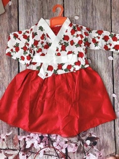 Hanbok cho bé gái