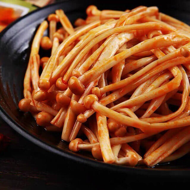 NẤM KIM CHÂM SỐT CAY / CHUA CAY GÓI 22 GRAM | BigBuy360 - bigbuy360.vn