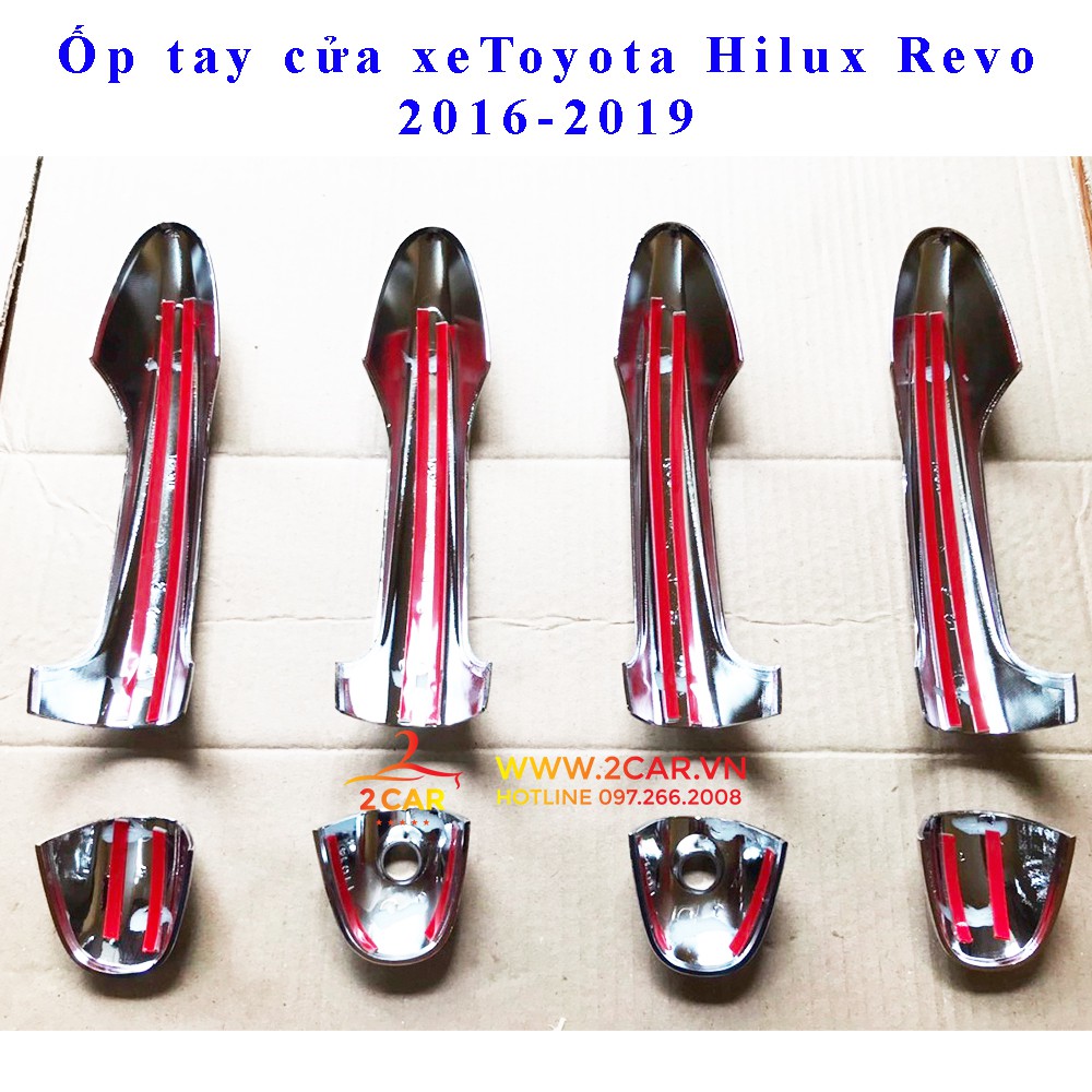 Ốp tay nắm cửa xe Toyota Hillux Revo 2016-2019
