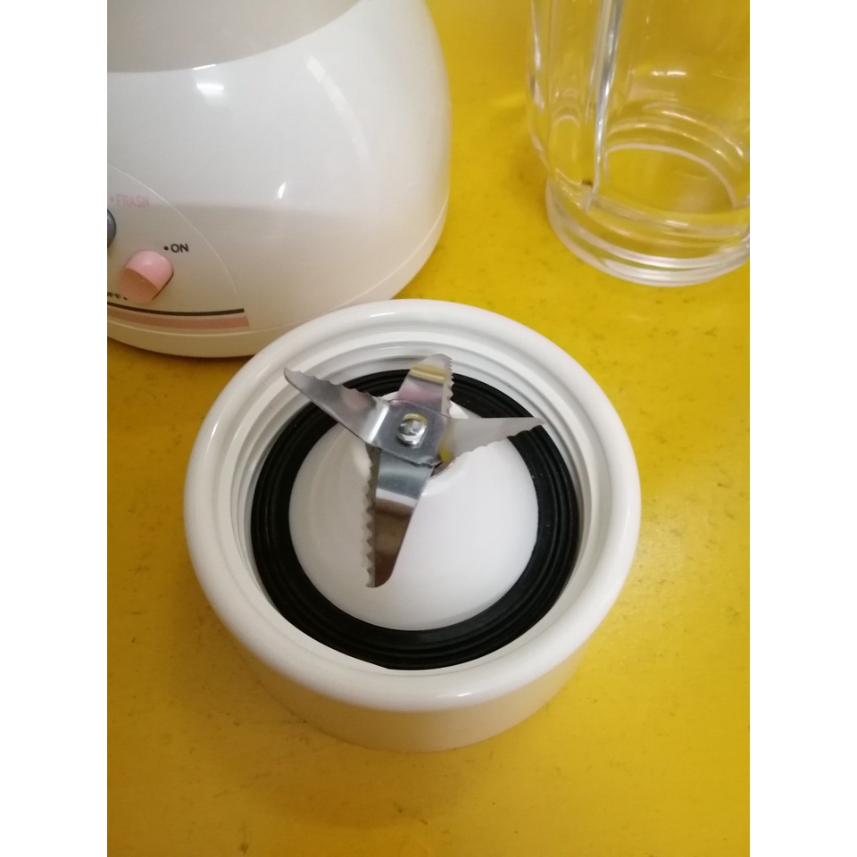 Máy xay sinh tố nội địa Nhật Tescom TM-850 (130W)