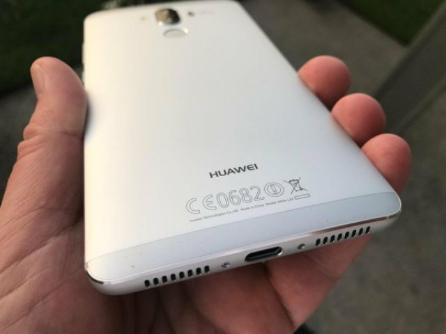 Điện thoại cũ huawei mate 9 màn khủng 6 inch chuyên chơi game giải trí cpu kirin 960 8 nhân ram 4gb