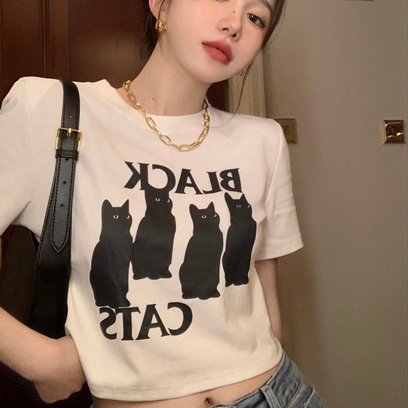 Áo Thun Dệt Kim Ngắn Tay Hở Eo In Họa Tiết Dễ Thương